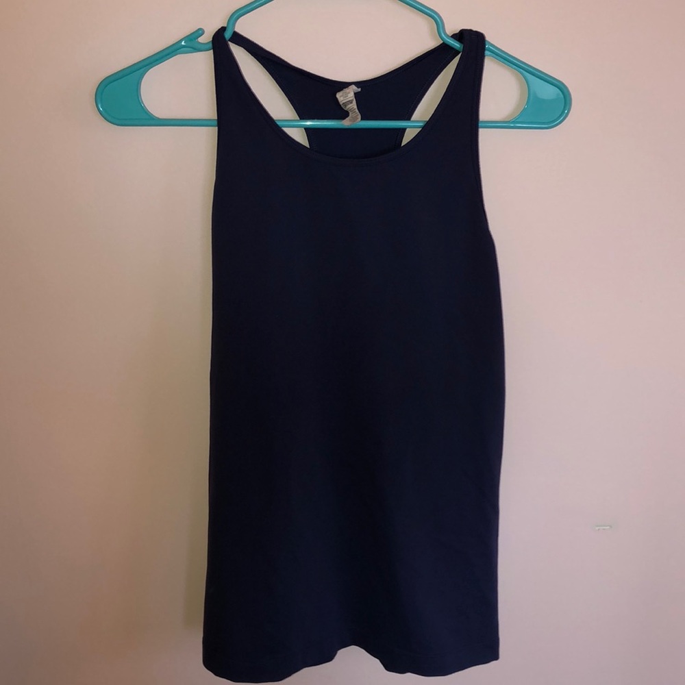 Under Armour tank
